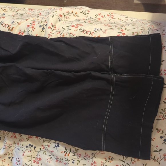 prAna Crop Capris | size M - Picture 2 of 2